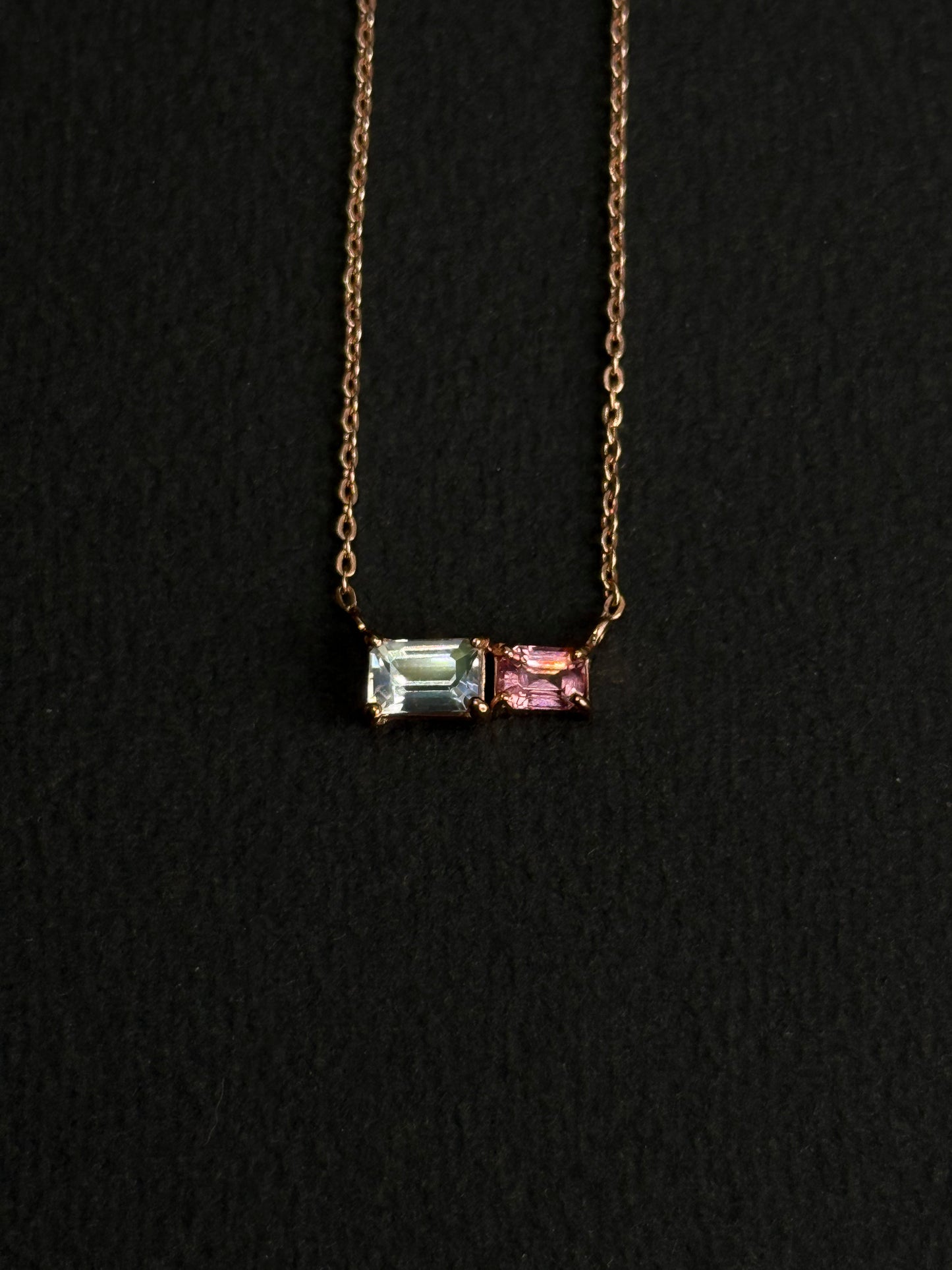 Collier en Or rose 9K Spinelle et Pierre de lune